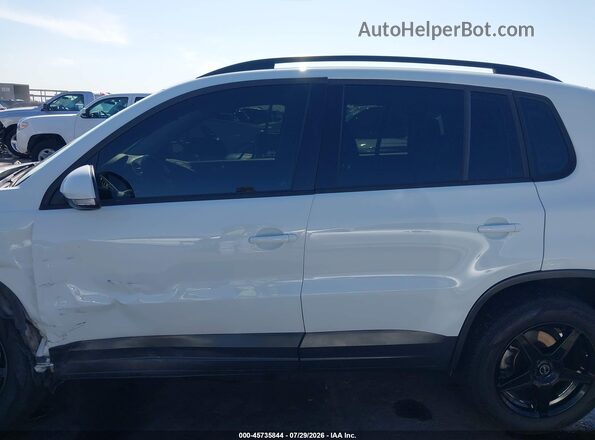 WVGAV7AX8HK001645 2017 VOLKSWAGEN TIGUAN White Սալոնի 360 աստիճան տեսք