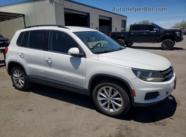 WVGAV7AX8HK049775 2017 VOLKSWAGEN TIGUAN White Front right