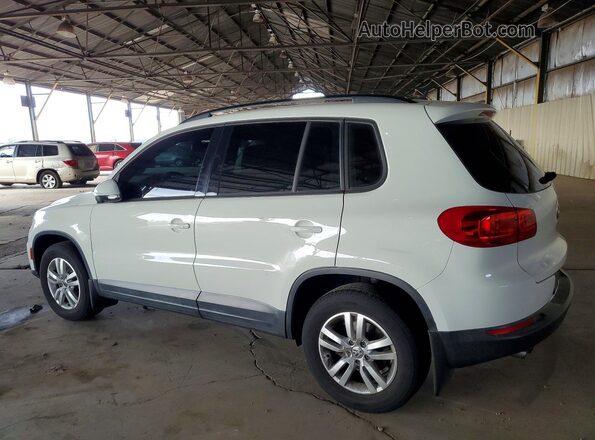 WVGAV7AX9GW580717 2016 VOLKSWAGEN TIGUAN White Trasero izquierdo