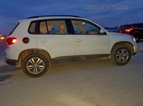 WVGAV7AX9HK022794 2017 VOLKSWAGEN TIGUAN White უკანა მარჯვენა
