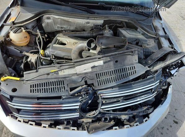 WVGAV7AX9HK027381 2017 VOLKSWAGEN TIGUAN Silver Вид підкапотного простору