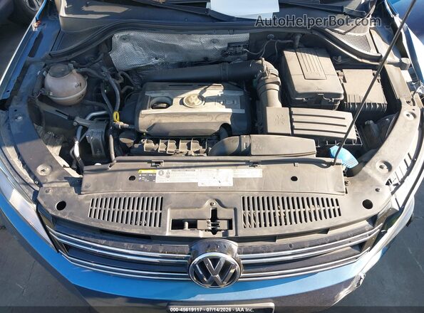 WVGAV7AX9HK042723 2017 VOLKSWAGEN TIGUAN Blue Widok z tyłu