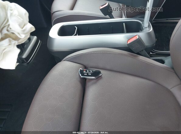 WVGAWVEB4SH013814 2025 VOLKSWAGEN ID. BUZZ White წინა პანელის ხედი