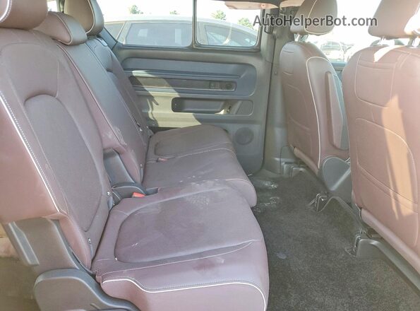 WVGAWVEB8SH016280 2025 VOLKSWAGEN ID Two Tone Widok wnętrza z tyłu