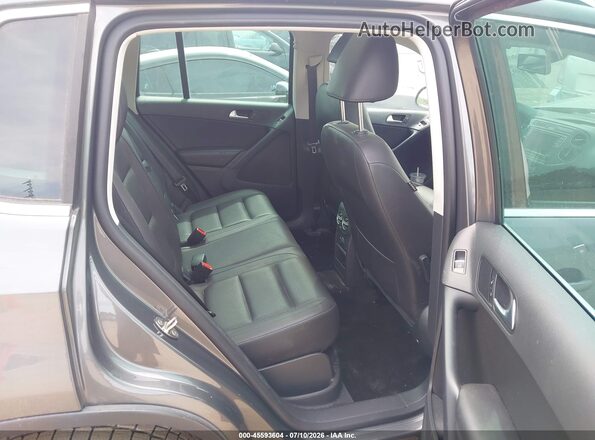 WVGBV7AX1GW531452 2016 VOLKSWAGEN TIGUAN Gray VIN կոդի պիտակի տեսք