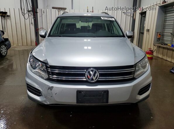 WVGBV7AX5HK048183 2017 VOLKSWAGEN TIGUAN Серебряный Вид спереди