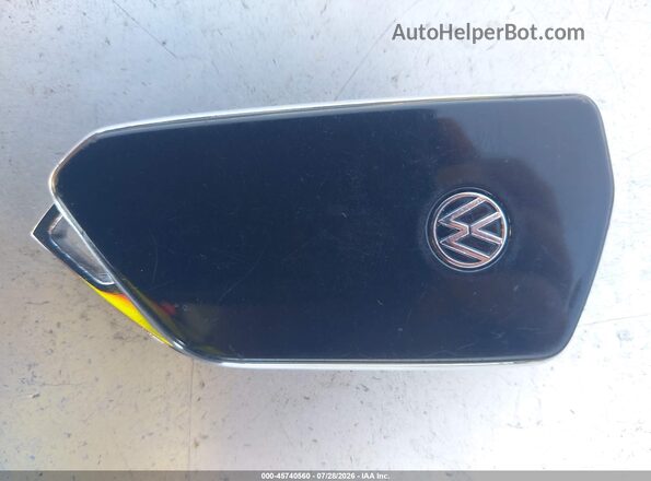 WVGDMPE2XMP012237 2021 VOLKSWAGEN ID.4 Beige Widok deski rozdzielczej