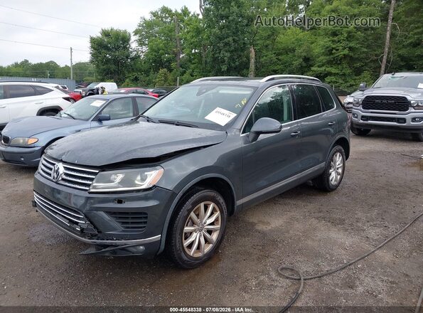 WVGEF9BP3GD004531 2016 VOLKSWAGEN TOUAREG Blue Front left