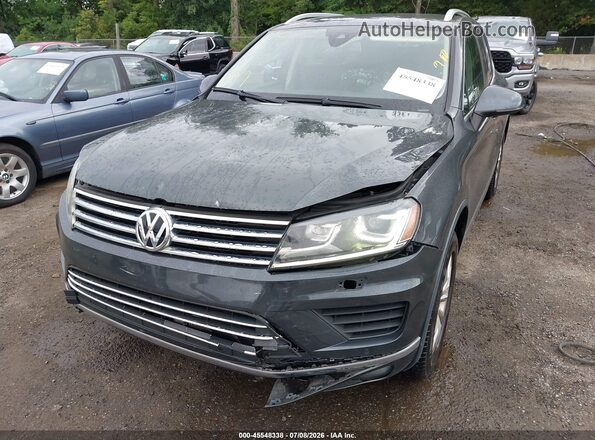 WVGEF9BP3GD004531 2016 VOLKSWAGEN TOUAREG Blue Front view