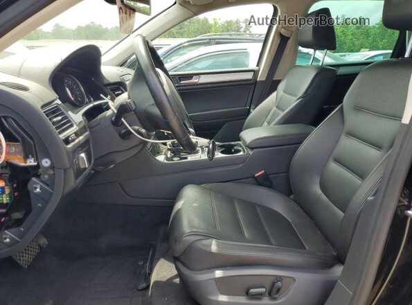 WVGEF9BP3GD012239 2016 VOLKSWAGEN TOUAREG Black Սալոնի դիմացի տեսք