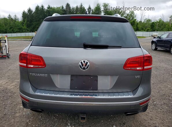 WVGEF9BP4GD010161 2016 VOLKSWAGEN TOUAREG Gray უკანა ხედი