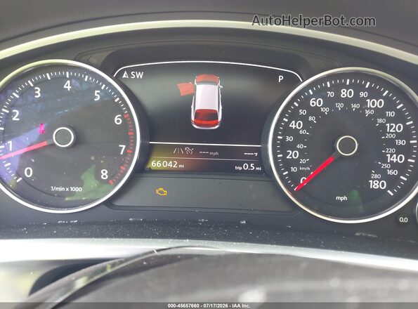 WVGEF9BP9GD004985 2016 VOLKSWAGEN TOUAREG Black Widok tylnych siedzeń