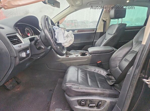 WVGEP9BP0GD005360 2016 VOLKSWAGEN TOUAREG Black წინა სალონის ხედი