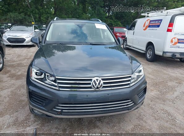 WVGEP9BP2GD001200 2016 VOLKSWAGEN TOUAREG Серый Вид спереди