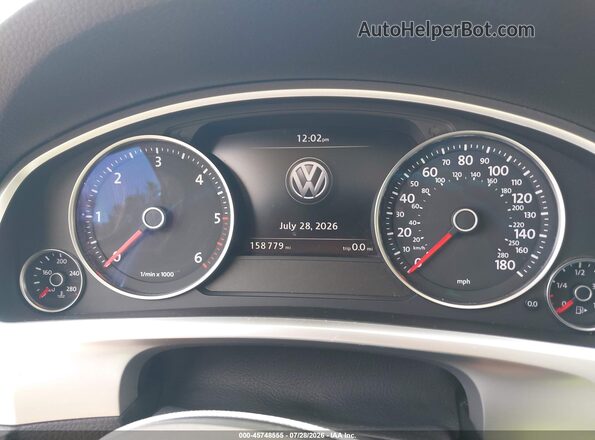 WVGEP9BP2GD001200 2016 VOLKSWAGEN TOUAREG Серый Вид задних сидений