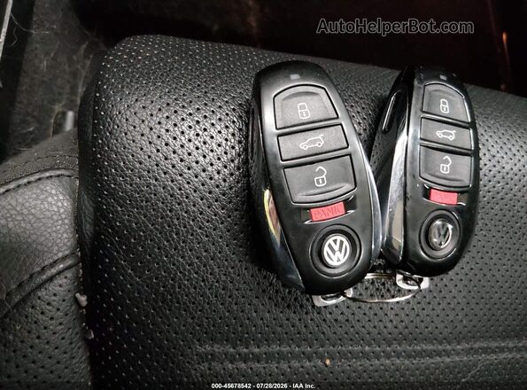 WVGEP9BP2GD003304 2016 VOLKSWAGEN TOUAREG Black Vista del salpicadero