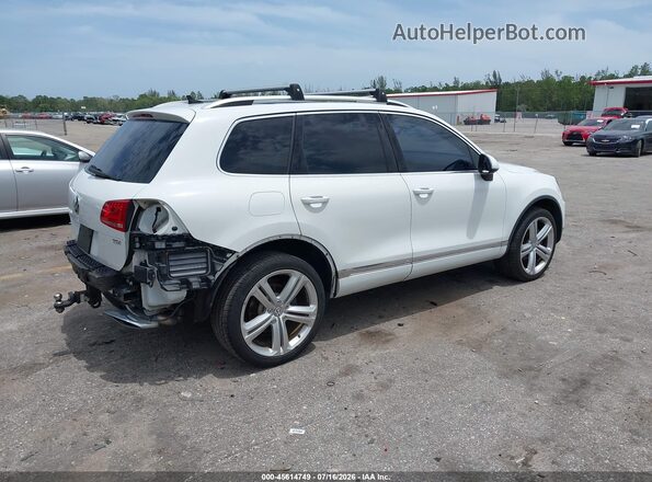 WVGEP9BPXGD004877 2016 VOLKSWAGEN TOUAREG White Tył prawy