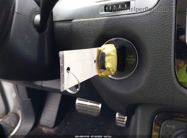 WVGEP9BPXGD004877 2016 VOLKSWAGEN TOUAREG White Widok deski rozdzielczej