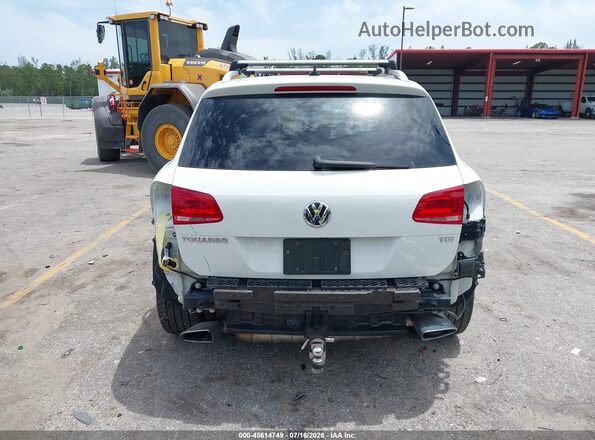WVGEP9BPXGD004877 2016 VOLKSWAGEN TOUAREG White 