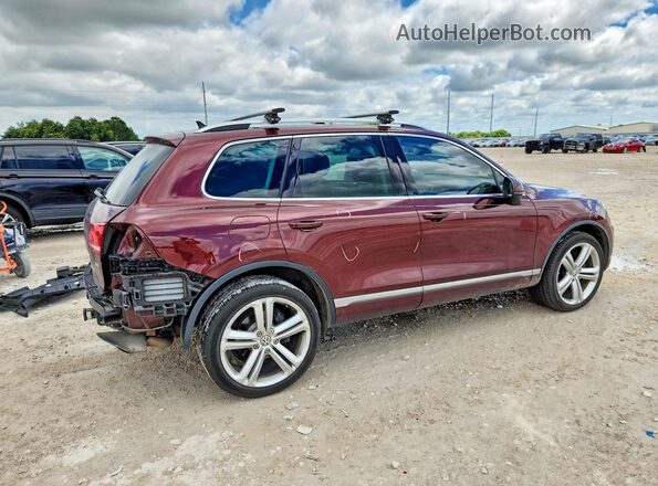 WVGGF7BP7HD002716 2017 VOLKSWAGEN TOUAREG Burgundy Rear right
