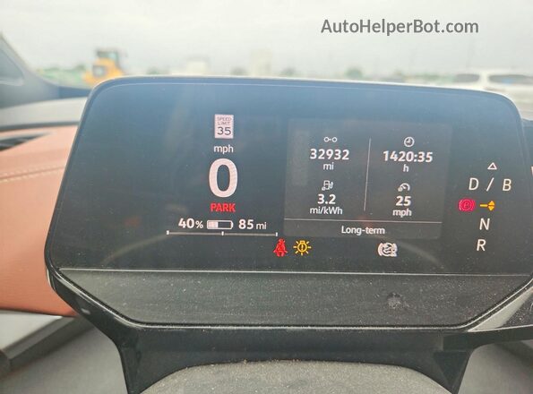 WVGKMPE22MP063898 2021 VOLKSWAGEN ID.4 Red ხელსაწყოთა პანელის ხედი