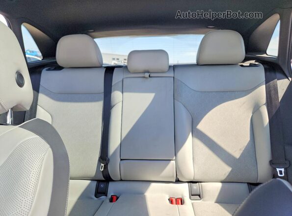 WVGKMPE24MP039439 2021 VOLKSWAGEN ID.4 White Vista de los asientos traseros