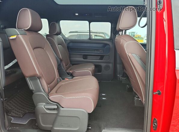 WVGNYVEB5SH041309 2025 VOLKSWAGEN ID Red Widok wnętrza z tyłu