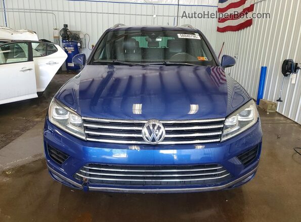 WVGRF7BP9HD004105 2017 VOLKSWAGEN TOUAREG Blue Widok z przodu