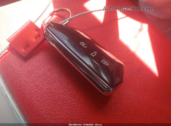 WVGRMPE20MP054695 2021 VOLKSWAGEN ID.4 Белый Вид панели приборов