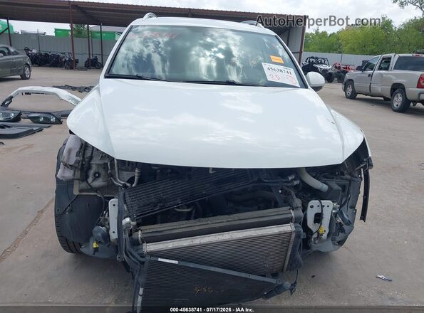 WVGRV7AX1HW503814 2017 VOLKSWAGEN TIGUAN White უკანა სალონის ხედი