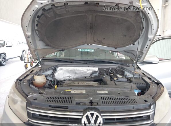 WVGRV7AX6HW502853 2017 VOLKSWAGEN TIGUAN Серебряный Вид сзади