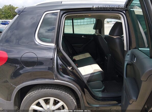 WVGRV7AX8HK008971 2017 VOLKSWAGEN TIGUAN Black Вид наклейки з VIN-кодом