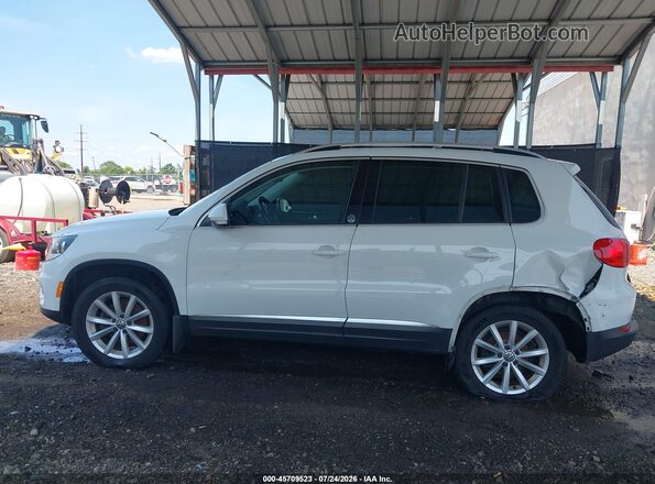 WVGSV7AX1HK005881 2017 VOLKSWAGEN TIGUAN White Vista interior de 360 grados