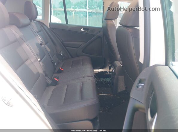 WVGSV7AX3HK004120 2017 VOLKSWAGEN TIGUAN White Вид наклейки з VIN-кодом