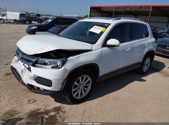 WVGSV7AX5HW500688 2017 VOLKSWAGEN TIGUAN White წინა მარცხენა ხედი სამი მეოთხედიდან
