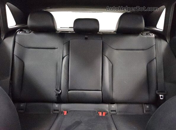WVGTMPE27MP034675 2021 VOLKSWAGEN ID.4 Black Vista de los asientos traseros