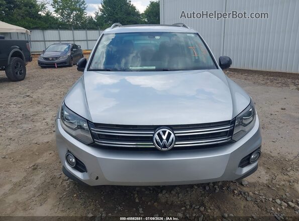 WVGTV7AX2HK008065 2017 VOLKSWAGEN TIGUAN Silver Vista del cuadro de instrumentos