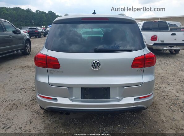 WVGTV7AX2HK008065 2017 VOLKSWAGEN TIGUAN Silver 