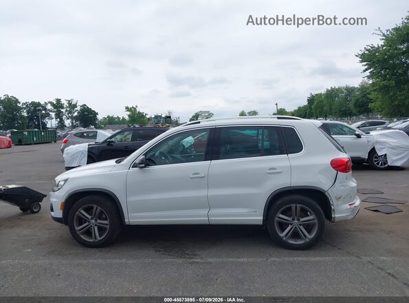 WVGUV7AX2HK007664 2017 VOLKSWAGEN TIGUAN White Widok wnętrza 360 stopni