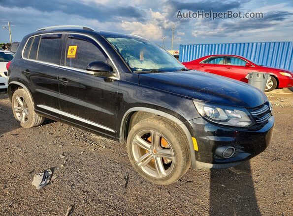 WVGUV7AX7HW504895 2017 VOLKSWAGEN TIGUAN Black Przód prawy