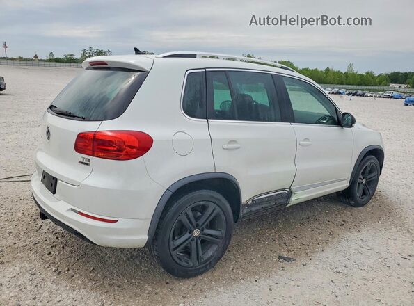 WVGUV7AX8HK036652 2017 VOLKSWAGEN TIGUAN White Tył prawy