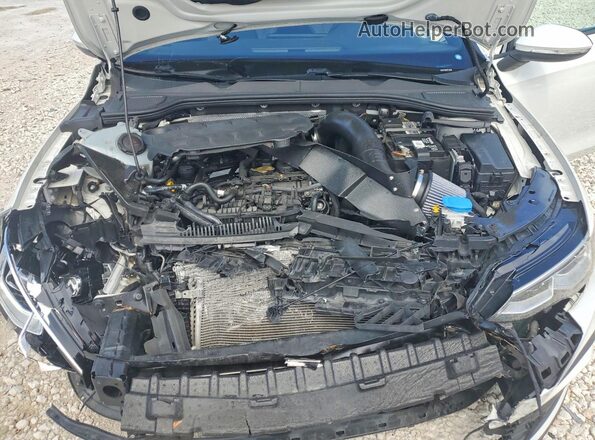 WVW987CD5NW204837 2022 VOLKSWAGEN GTI White Rear interior view