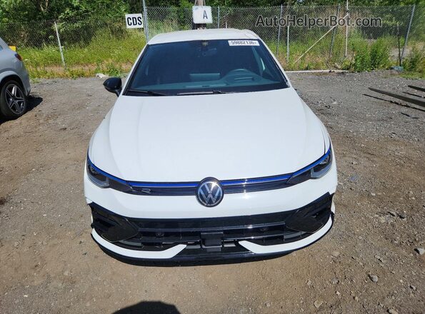 WVWEB7CD1SW216768 2025 VOLKSWAGEN GOLF White Vista frontal