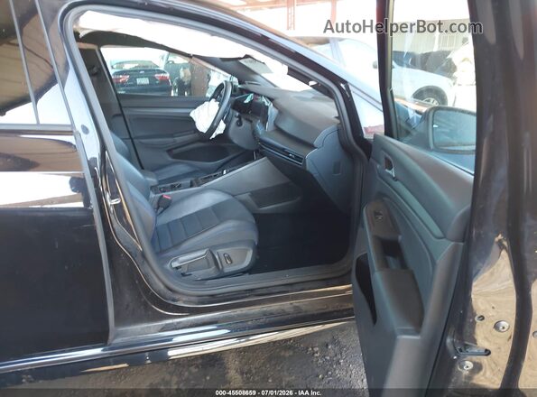 WVWEB7CD6NW169130 2022 VOLKSWAGEN GOLF Черный Вид салона спереди