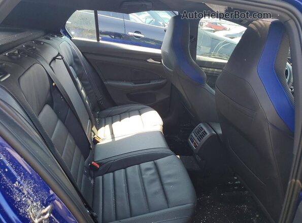 WVWEB7CD9RW219377 2024 VOLKSWAGEN GOLF Blue Widok tylnych siedzeń