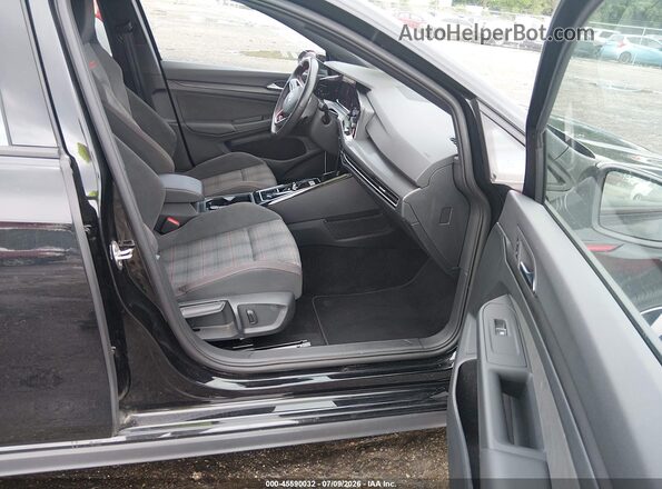 WVWGA7CD1RW215609 2024 VOLKSWAGEN GOLF Black Widok wnętrza z przodu