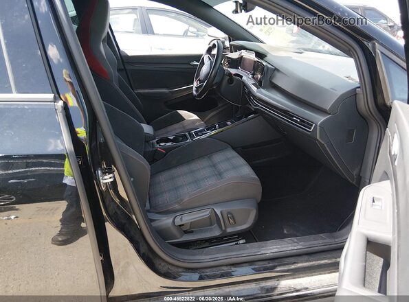 WVWGA7CD3RW213179 2024 VOLKSWAGEN GOLF Черный Вид салона спереди