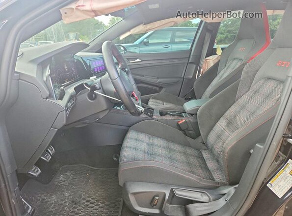 WVWHA7CD0RW142673 2024 VOLKSWAGEN GTI Черный Вид салона спереди
