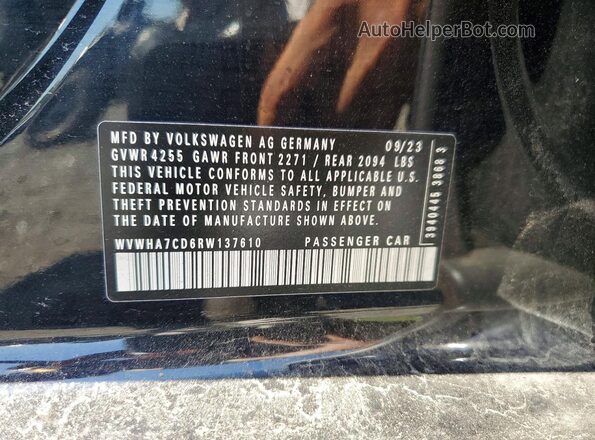 WVWHA7CD6RW137610 2024 VOLKSWAGEN GTI Black Widok komory silnika