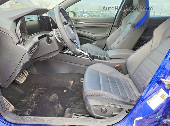 WVWKB7CD1SW233993 2025 VOLKSWAGEN GOLF Blue Widok wnętrza z przodu